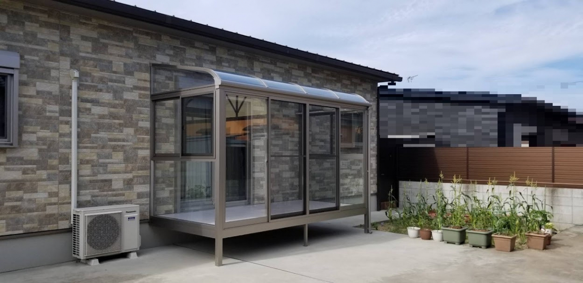 日向トーヨー住器の西都市 K様邸 サンルーム工事の施工後の写真2