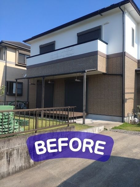 日向トーヨー住器の【日向市】バルコニーのリフォームで外観をガラリと一新!の施工前の写真1