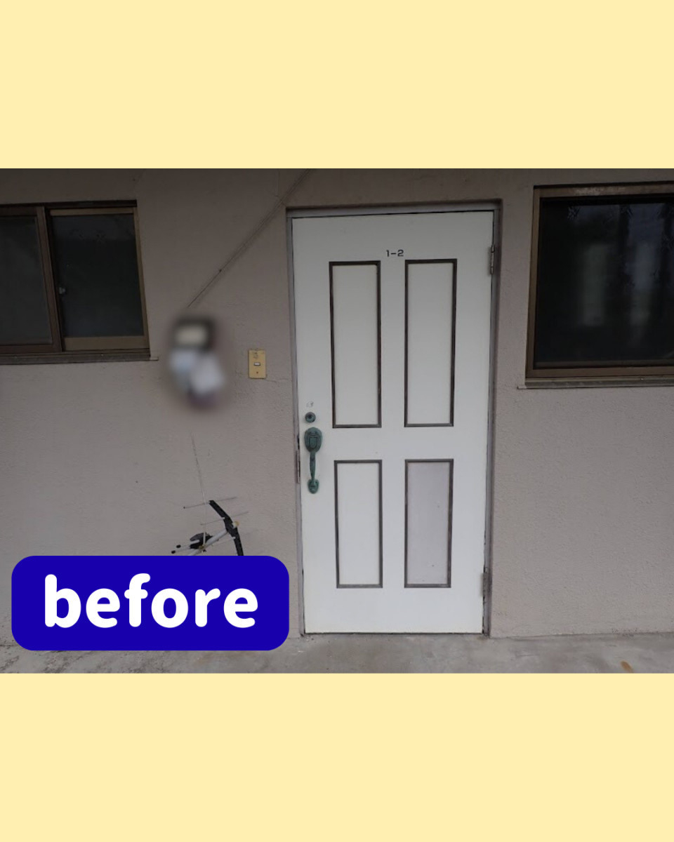 日向トーヨー住器の【日向市】某ビルにて住居の玄関ドアを交換しました！の施工前の写真1