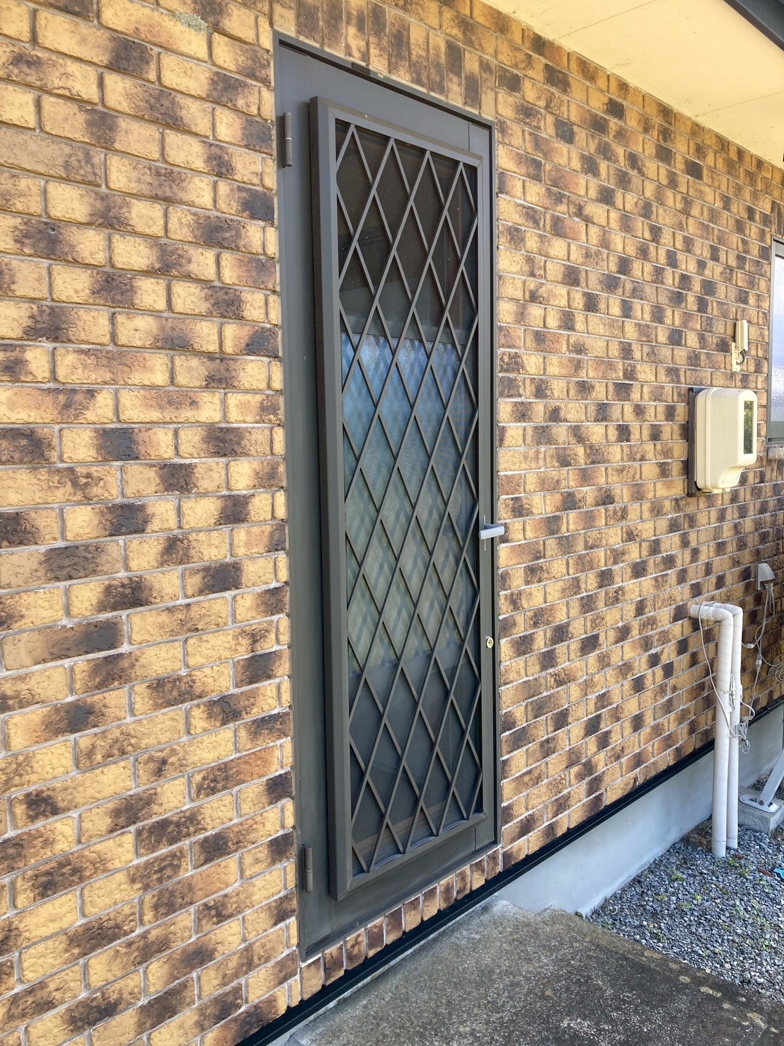 当社社員宅で検証！トリプルガラス仕様の勝手口ドアってどうなの？ ネットアスのブログ 写真1