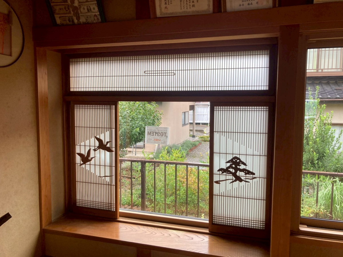 ネットアスの［松本市］外窓交換（はつり工法）＊引違いからFIX窓に！の施工後の写真2
