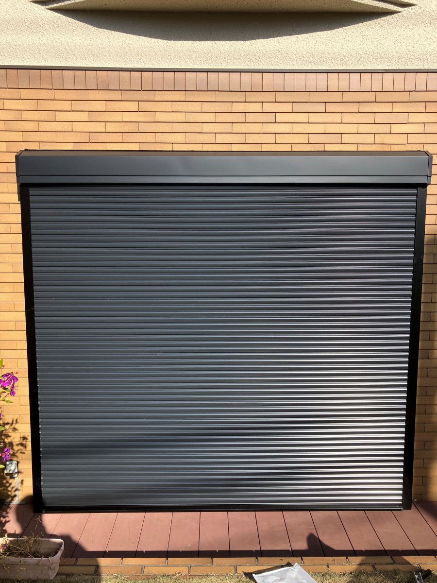 ニチヨシのリフォームシャッター工事#1の施工後の写真2