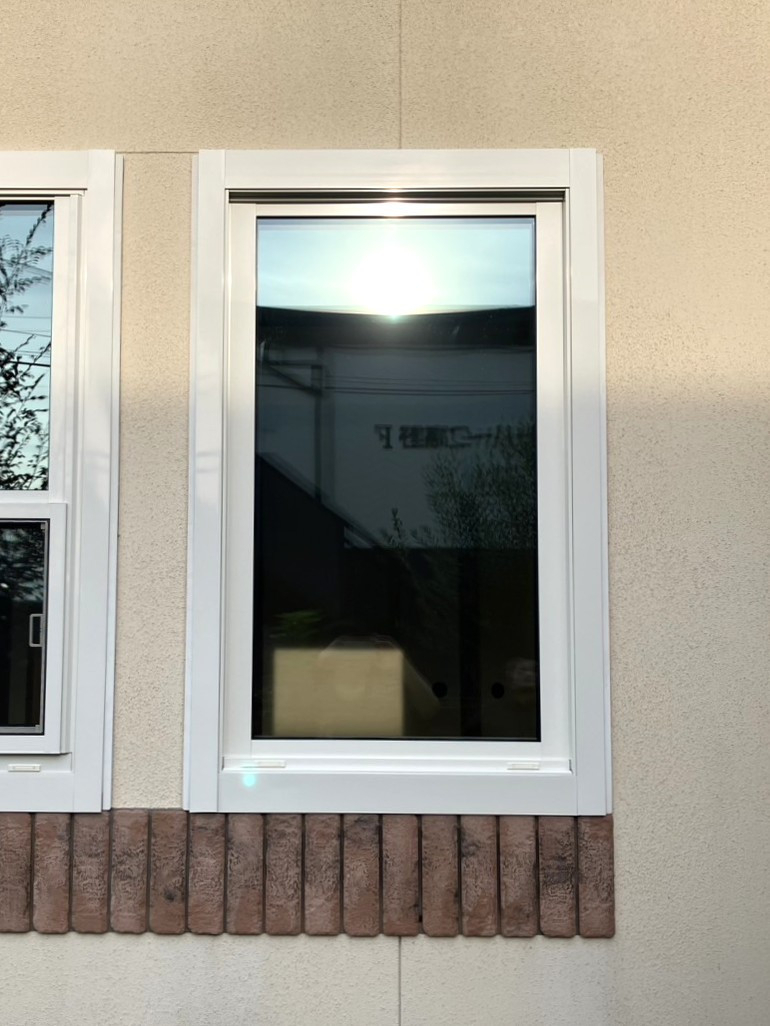 つくば住生活 つくば店の工事は１日。トリプルガラスの高性能窓に取替えリフォーム。＜茨城県つくば市＞の施工後の写真3