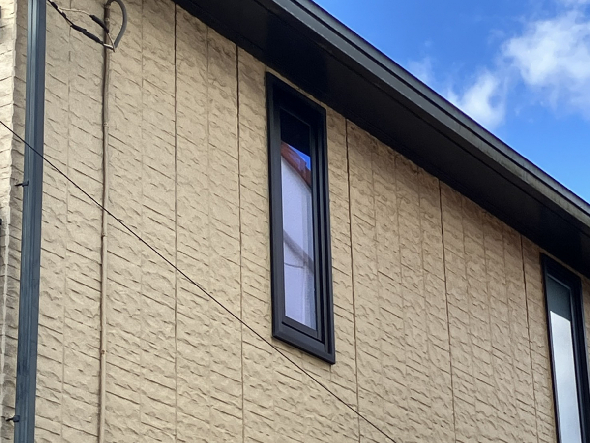 つくば住生活 つくば店の寒さ・暑さの気になる寝室の窓をLIXILのリプラスで取替えリフォーム＜茨城県つくば市＞の施工後の写真2