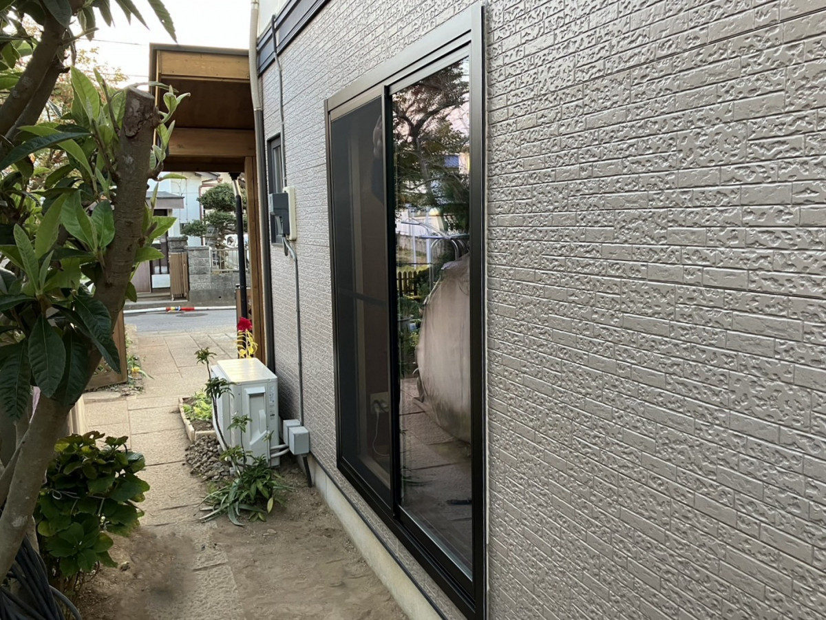 つくば住生活 つくば店のLIXILのリプラスでトリプルガラスの窓に取替えて、冬の寒さと夏の冷房効率を改善＜茨城県土浦市＞の施工後の写真1