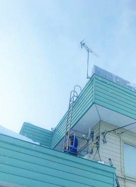 AOBT 浪岡インター店のアルミタラップ取付工事の施工前の写真2