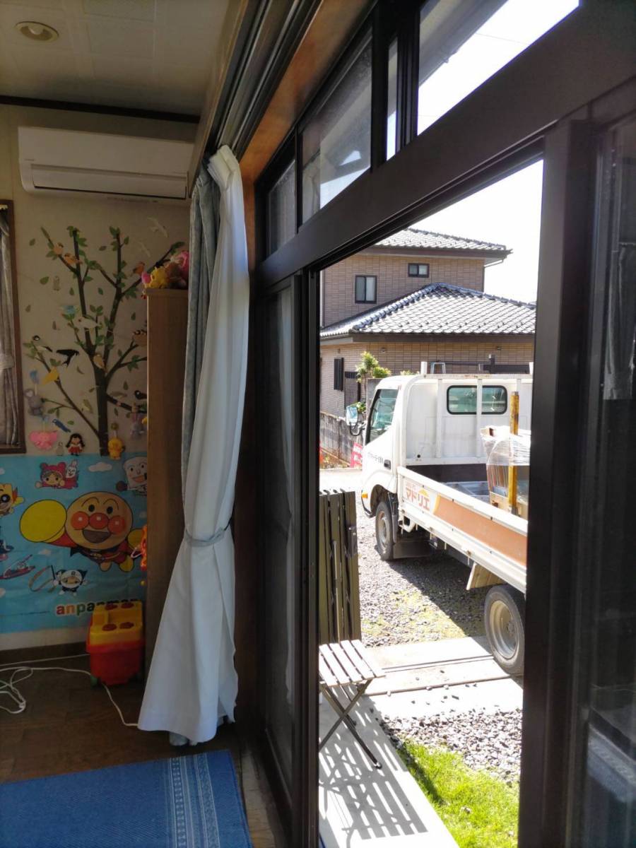 カワサキトーヨー住器 那須那珂川の内窓　インプラス設置の施工前の写真2