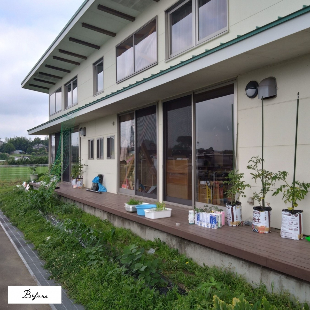 カワサキトーヨー住器 那須那珂川の外付け日よけ設置工事の施工前の写真3