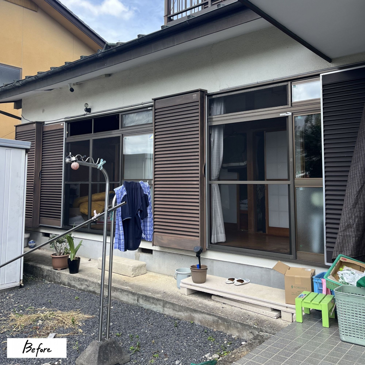 カワサキトーヨー住器 那須那珂川の外付け日よけ設置工事の施工前の写真1