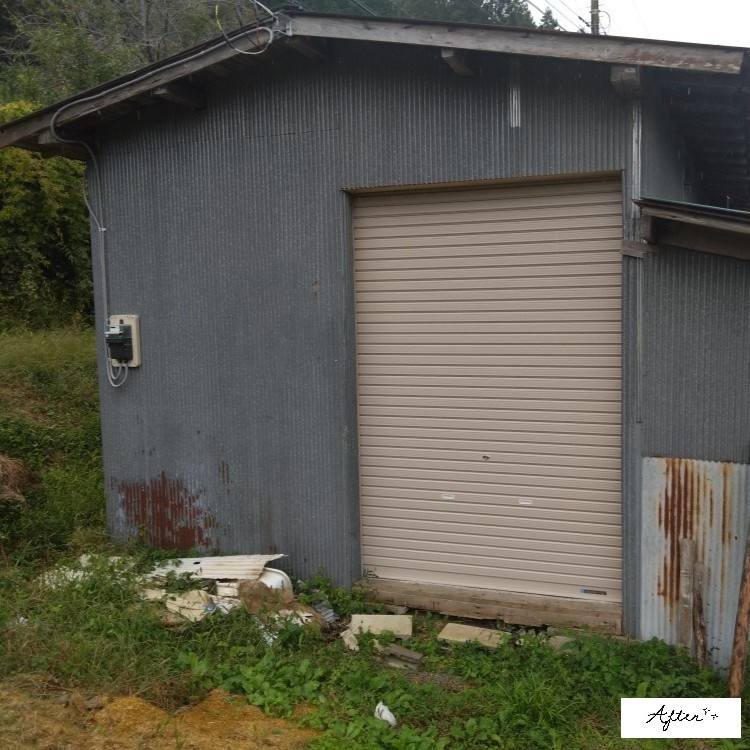 カワサキトーヨー住器 那須那珂川のシャッター設置工事(S 様邸)の施工後の写真1