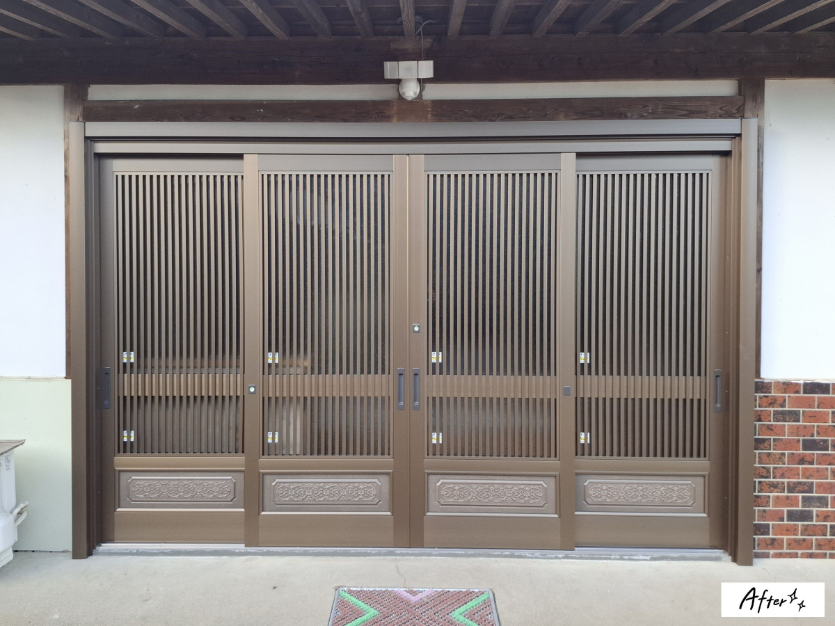 カワサキトーヨー住器 那須那珂川の玄関引戸交換工事(N 様邸)の施工後の写真1