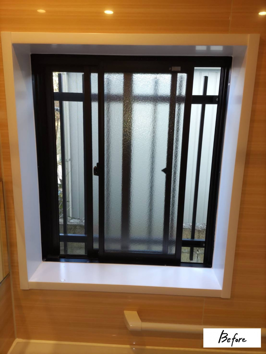 カワサキトーヨー住器 那須那珂川の内窓設置工事(T 様邸)の施工前の写真1