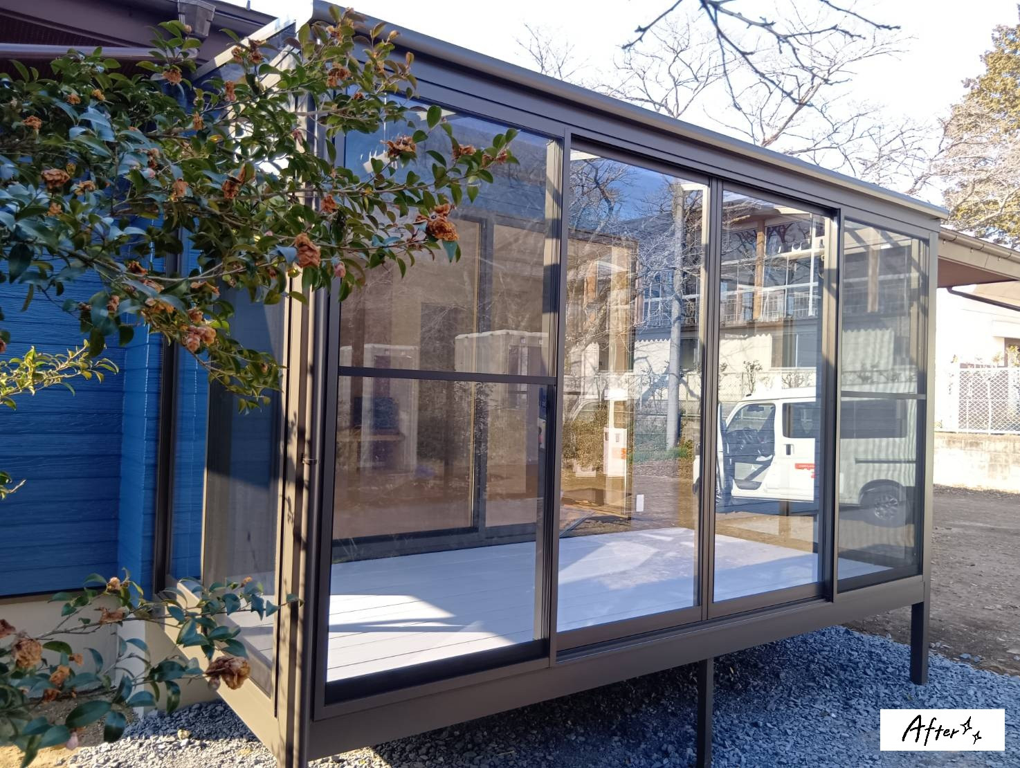 カワサキトーヨー住器 那須那珂川のテラス設置工事(S 様邸)の施工後の写真1