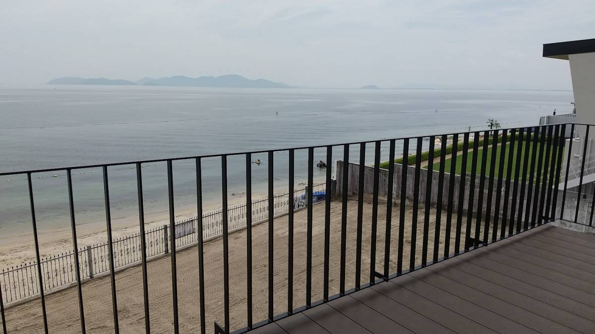 ビエンカサの琵琶湖とウッドデッキライフの施工後の写真3