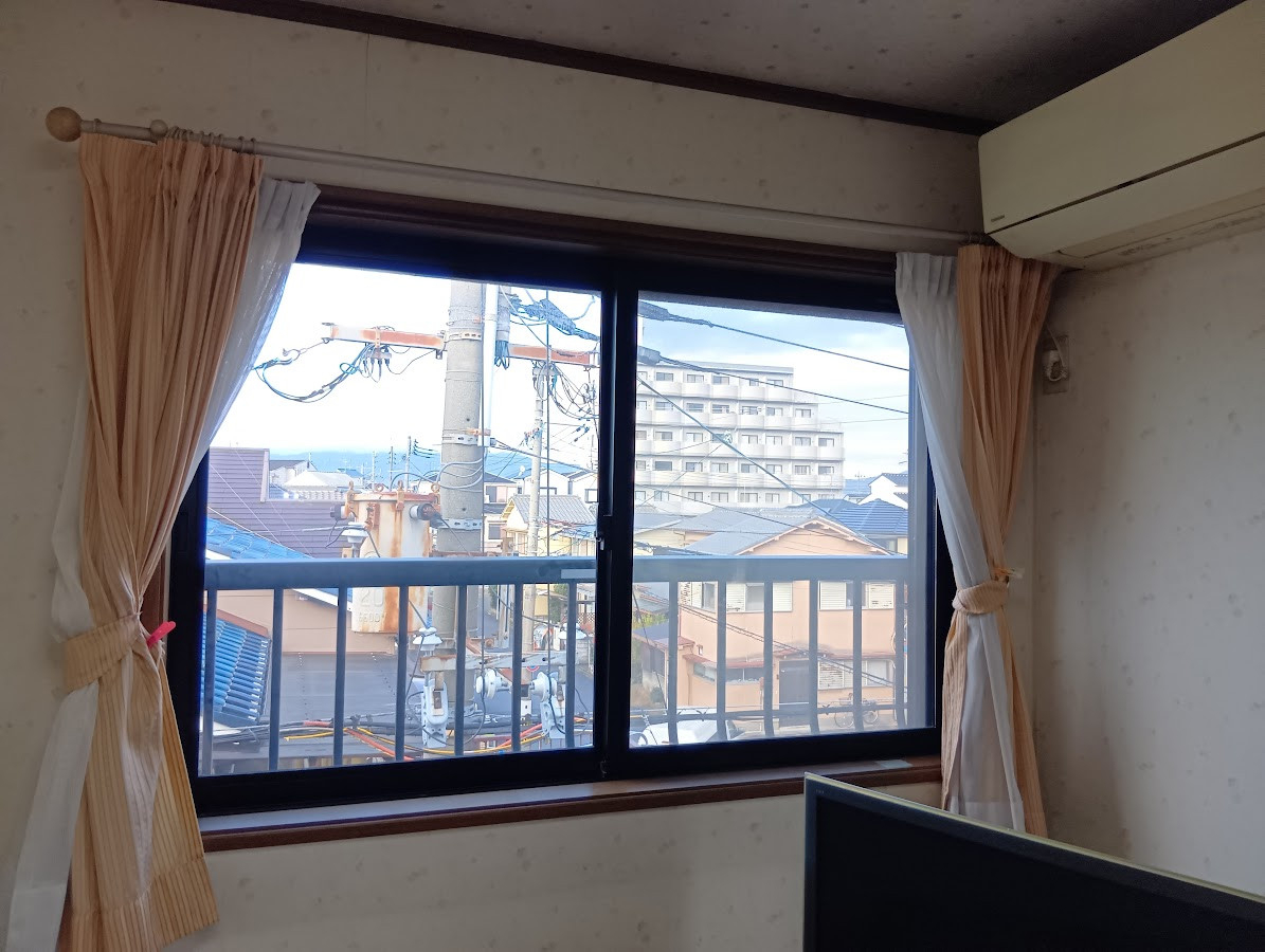 ビエンカサの２０２６年も二重窓　インプラスがおすすめですの施工前の写真2