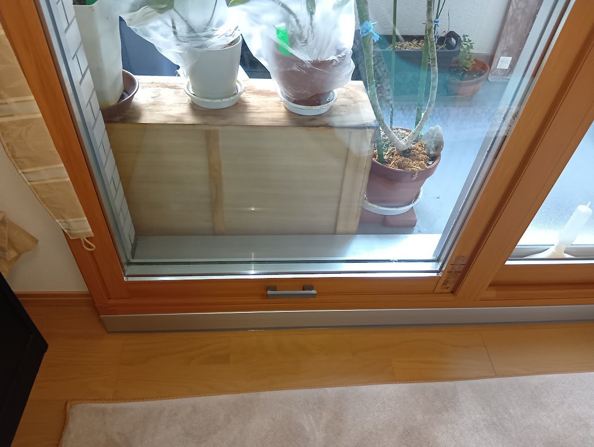 ビエンカサのマンションのこんな形にも対応　二重窓　インプラスの施工後の写真3