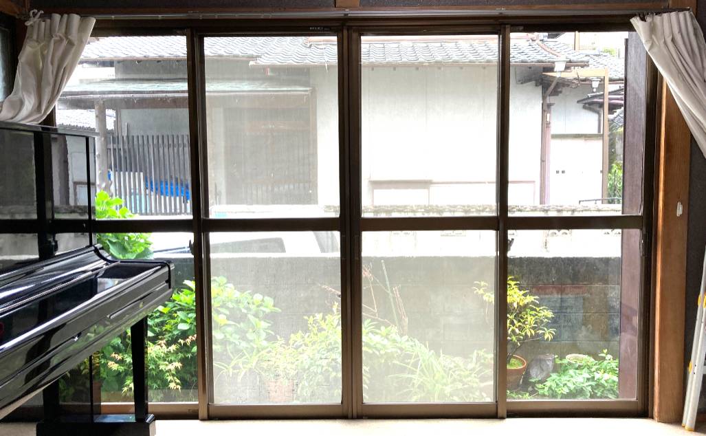 広海クラシオ 徳島店の1軒全箇所の内窓設置の施工前の写真3