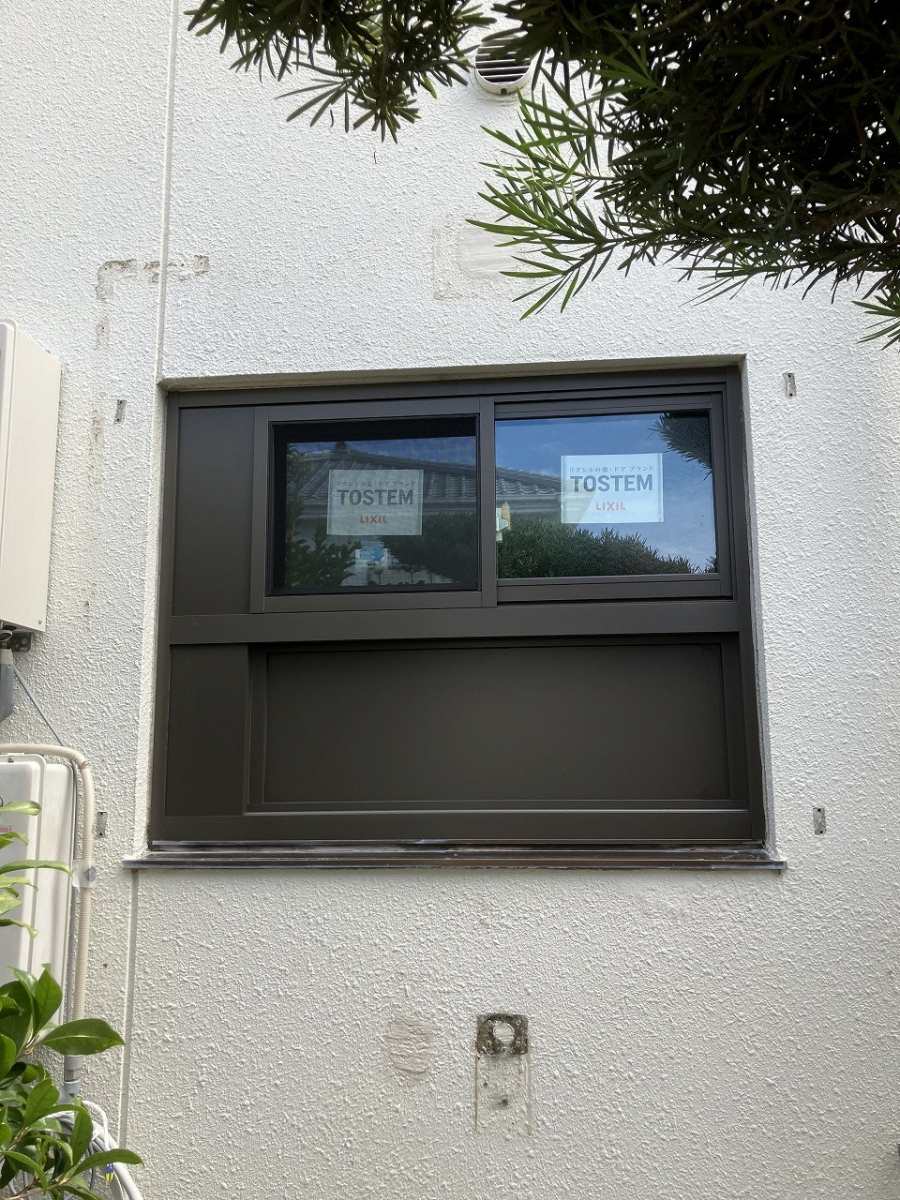 広海クラシオ 徳島店の【施工例】浴室窓をカバー工法でアッという間に快適に！の施工後の写真1