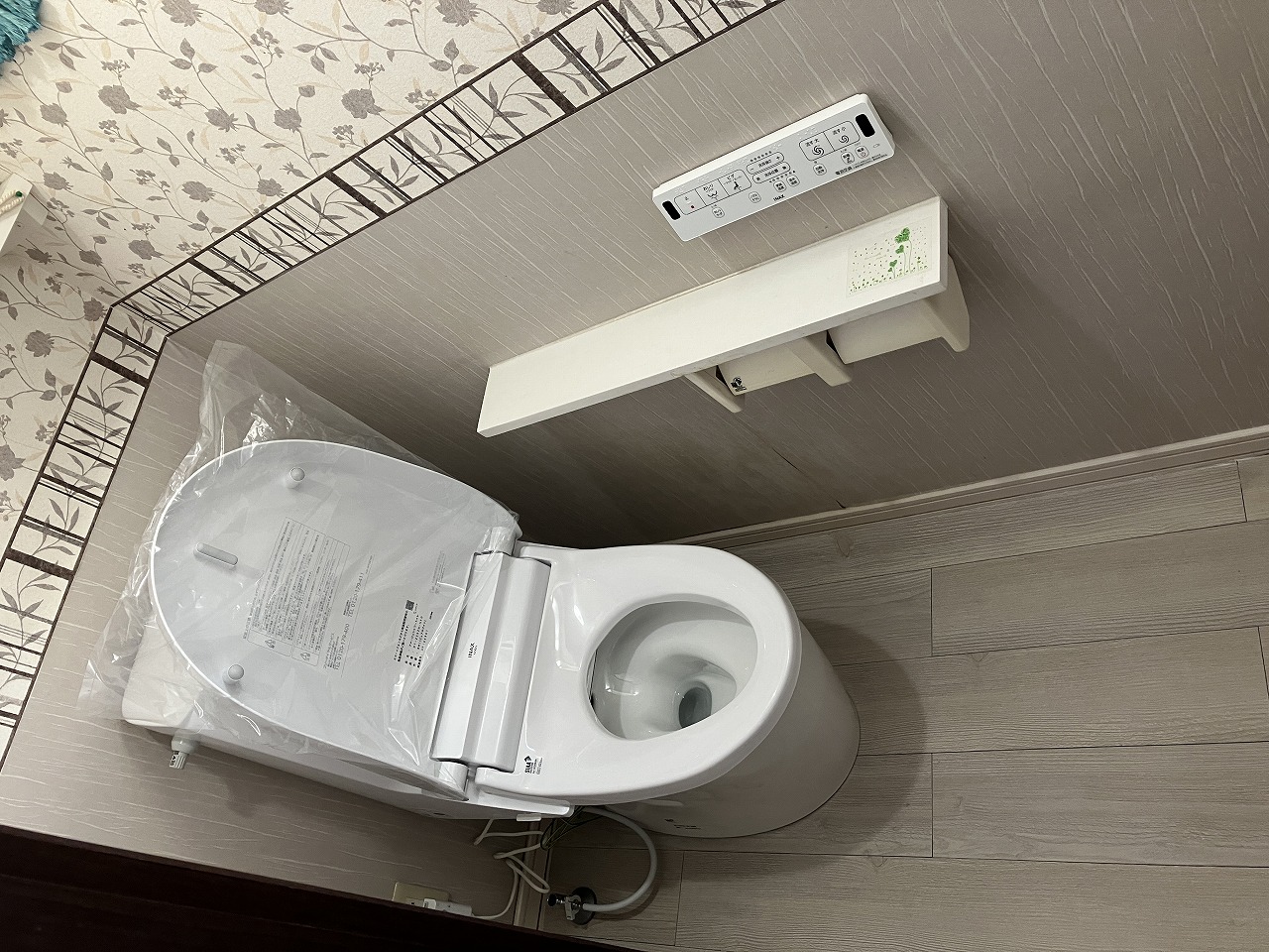 🚽【初採用！】LIXIL「うわばdeリノバ」で驚きのトイレリフォーム✨ リ・ウィンドのブログ 写真6