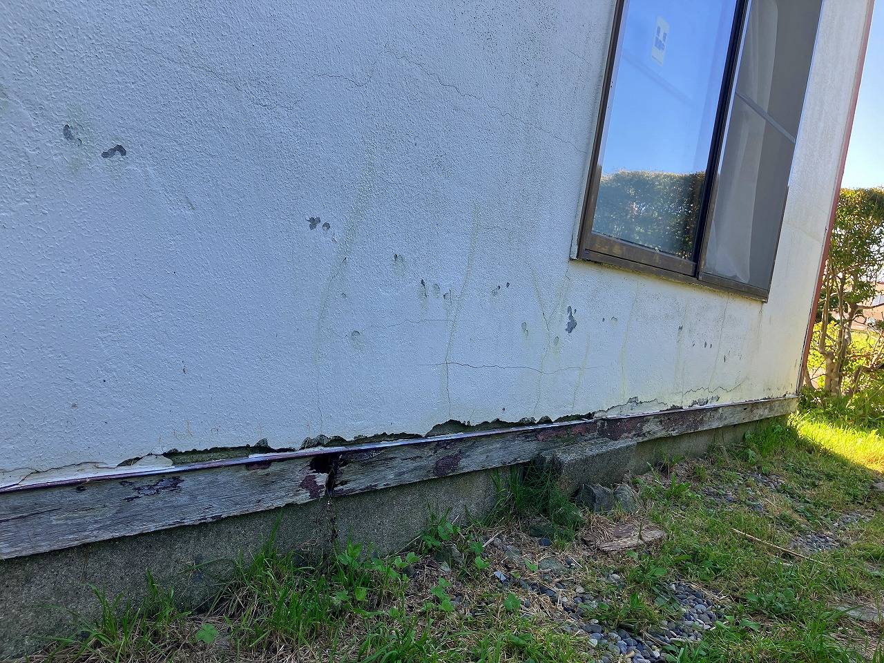 リ・ウィンドの外壁の“気になる一面”だけ貼り替えました！の施工事例詳細写真1