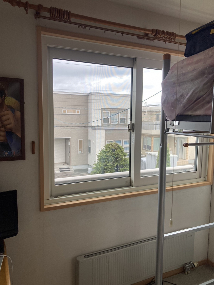 リ・ウィンドのあまりの快適さにほかの部屋も全部内窓を付けたくなった!!の施工前の写真1