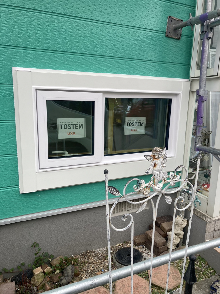 リ・ウィンドの外窓13カ所を“トリプルガラス”で一気に断熱リフォーム【カバー工法】の施工前の写真3