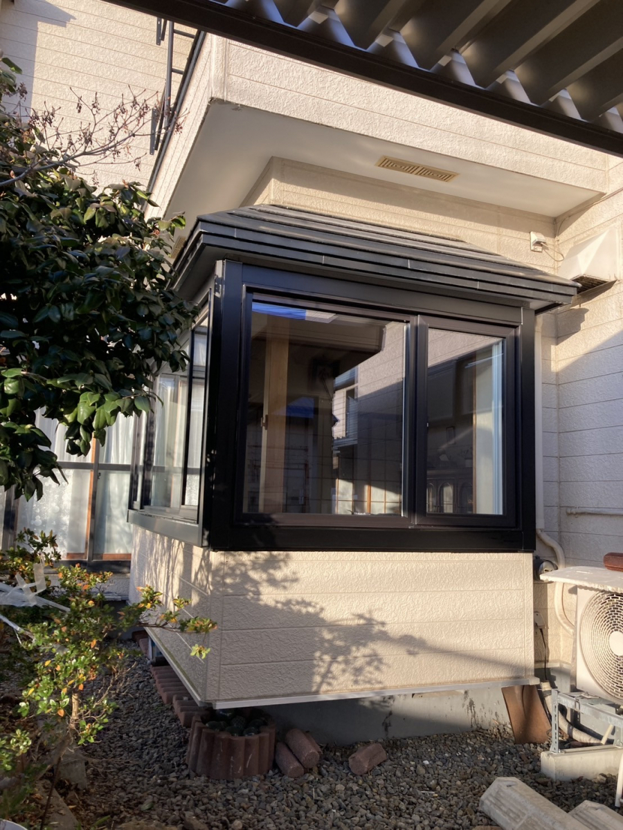 リ・ウィンドの【外窓交換】Ｌ型出窓＿窓リノベ2026 継続決定！の施工後の写真1