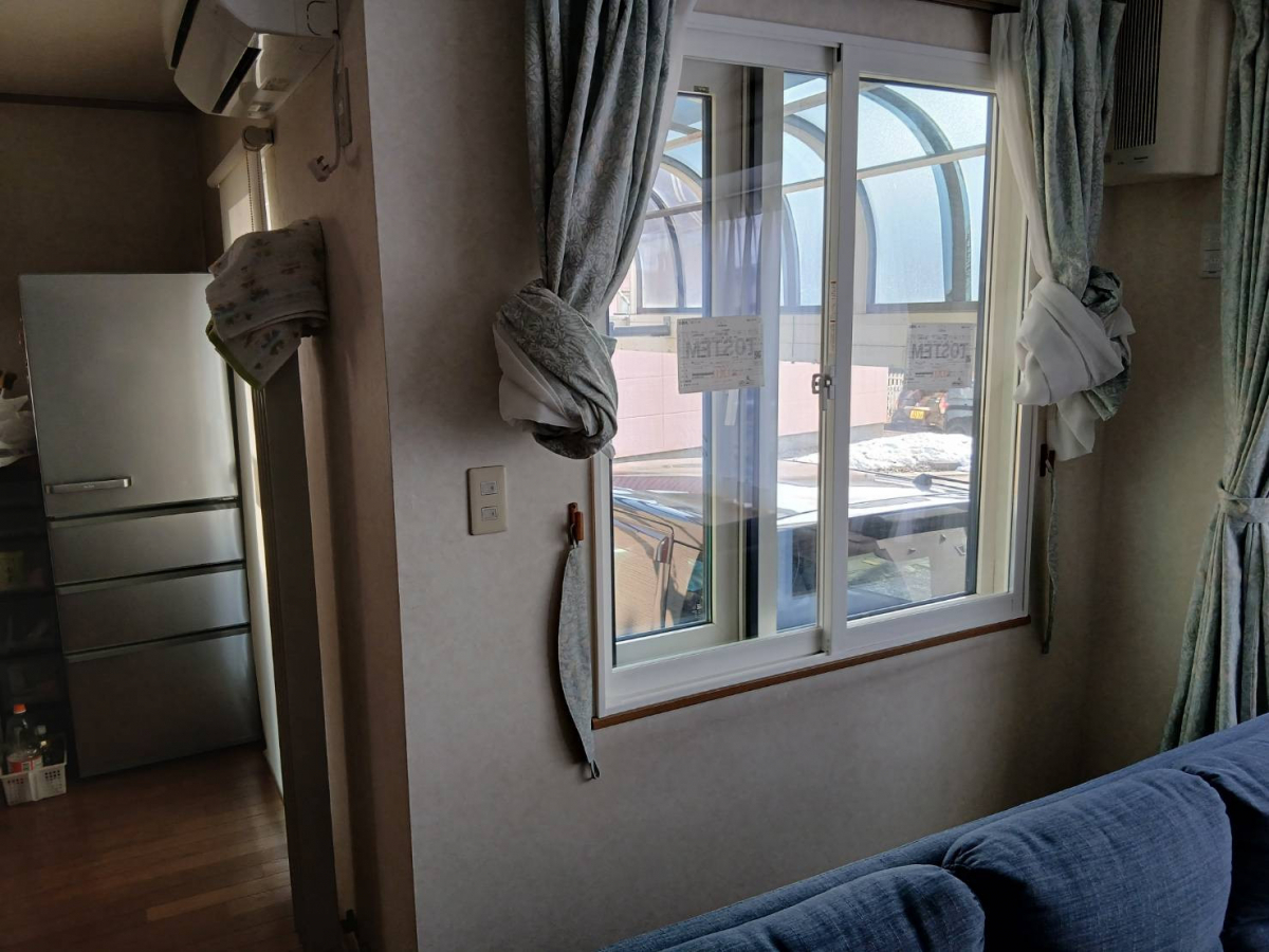 リ・ウィンドの先進的窓リノベ2025活用｜内窓（インプラス）＋ガラス交換の施工後の写真3