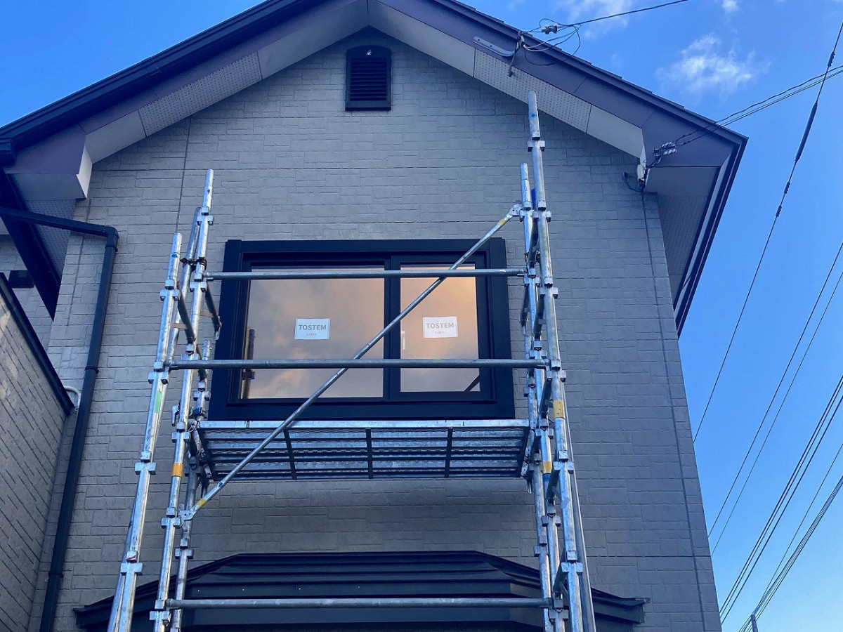 リ・ウィンドの玄関ドアリフォームと外窓交換で住まいを快適にの施工後の写真3