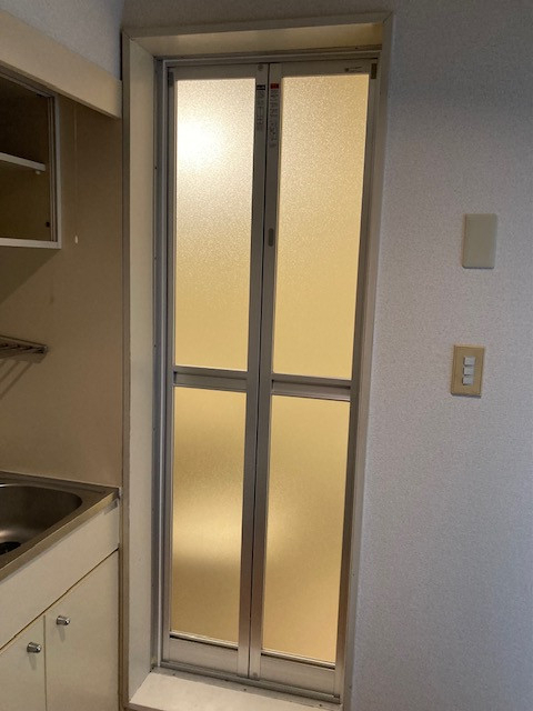 鈴木トーヨー住器の浴室折戸　１DAYリフォームの施工後の写真1