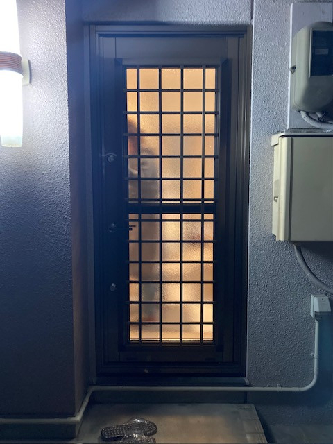 鈴木トーヨー住器のリシェント勝手口の施工後の写真1