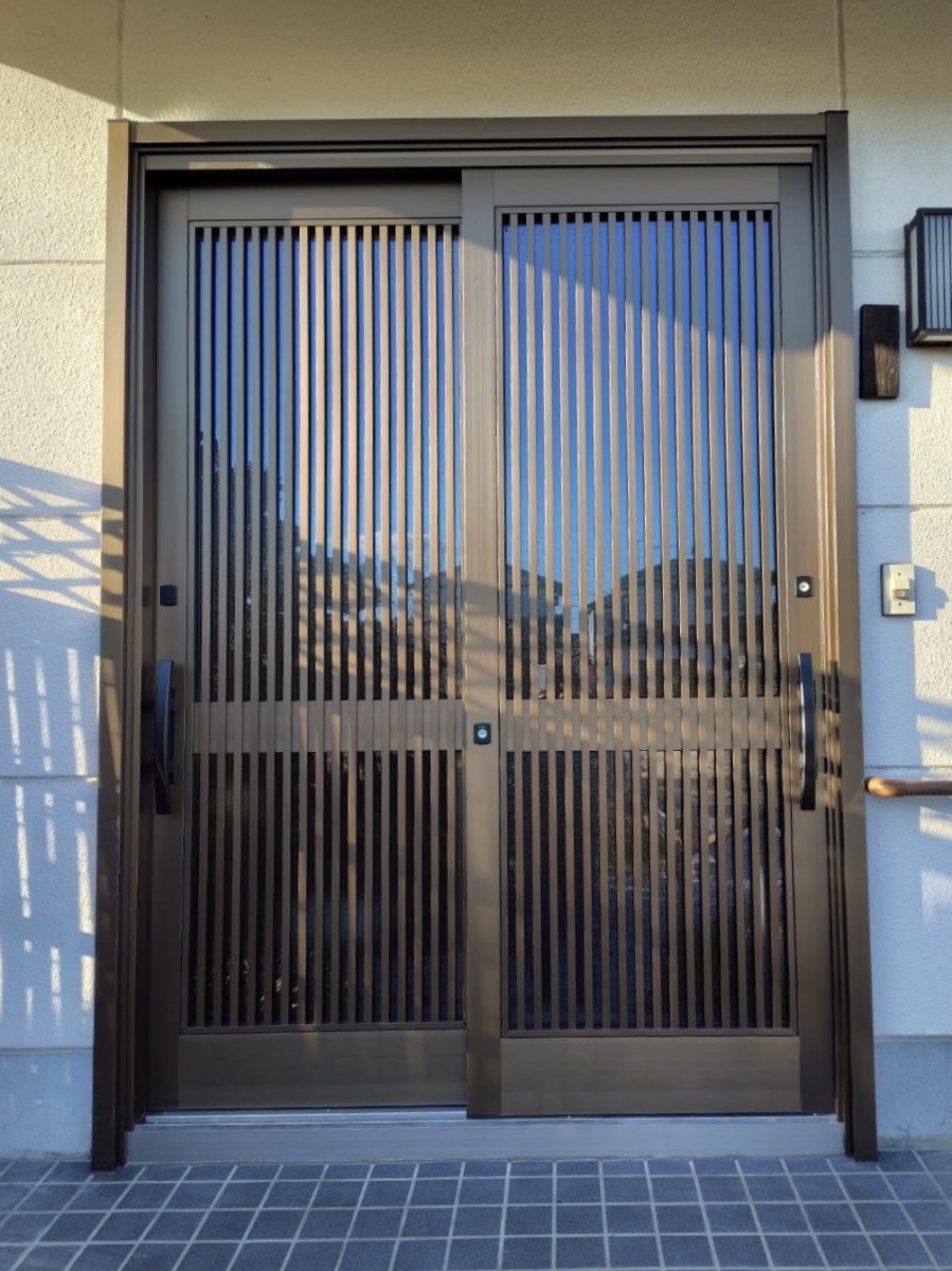 MGI佐野の栃木市にて玄関引戸工事を行いました！の施工後の写真1