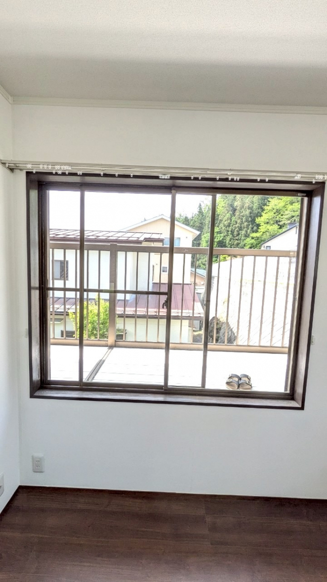 アイプラン今井ガラス建材の【内窓設置】今なら補助金活用でお得にリフォーム!!一年中快適な住まいへ!の施工前の写真2