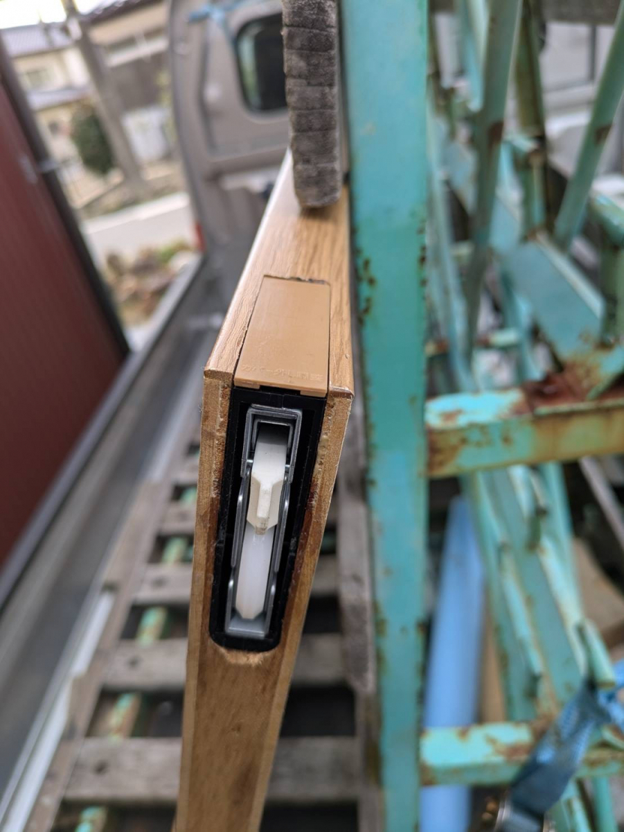 アイプラン今井ガラス建材の【戸車交換】お家の引戸は正常に動きますか？戸車交換でストレス解消！の施工後の写真2