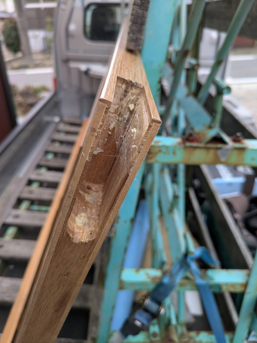 アイプラン今井ガラス建材の【戸車交換】お家の引戸は正常に動きますか？戸車交換でストレス解消！の施工前の写真1