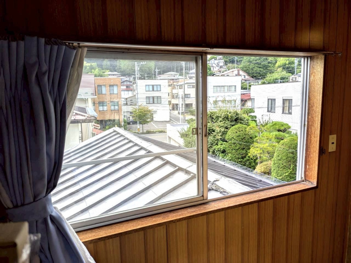 アイプラン今井ガラス建材の【内窓取付】2026年補助金継続決定！快適な室内環境を実現！の施工前の写真2