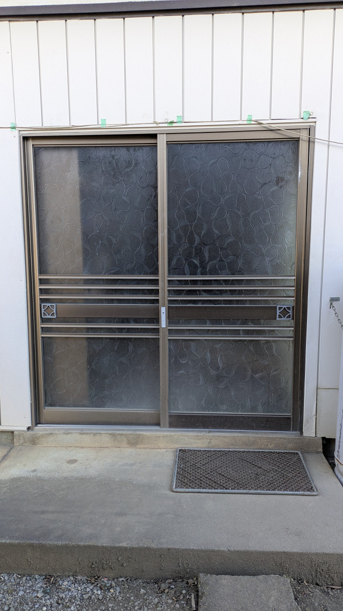 アイプラン今井ガラス建材の【玄関引戸取替】新しい玄関で安心＆快適な暮らしを実現！！の施工前の写真1