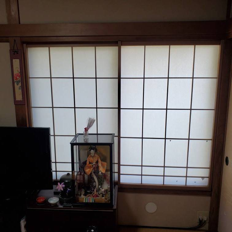 サカウチの内窓インプラス取付/新潟県長岡市Y様邸の施工前の写真3