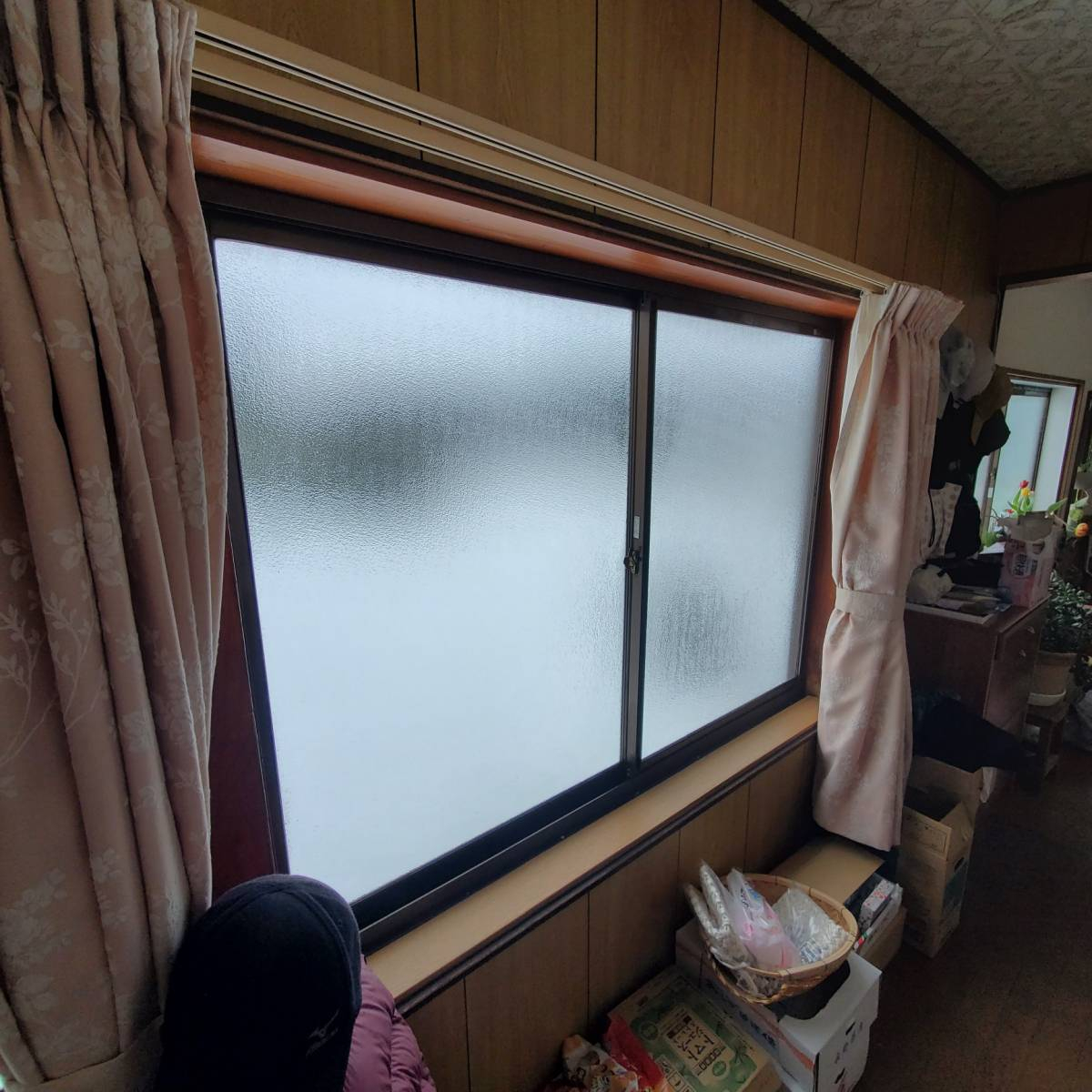 サカウチの内窓インプラス取付工事/新潟県長岡市T様邸の施工前の写真3