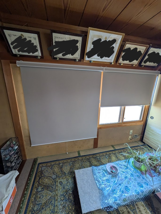 サカウチの【長岡市】｜強烈な夏の日差しをカット！遮光ロールスクリーン「ラルクシールド」5台設置の施工事例の施工後の写真1