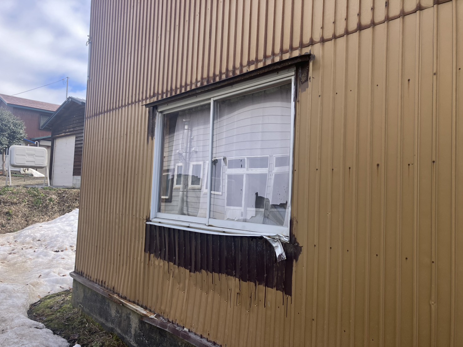 大渕トーヨー住器の雪による被害💦の施工事例詳細写真2