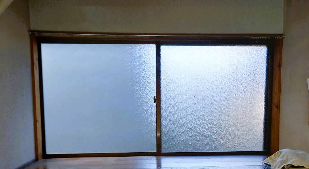 大渕トーヨー住器のLIXIL　内窓【インプラス】能代市の施工前の写真1