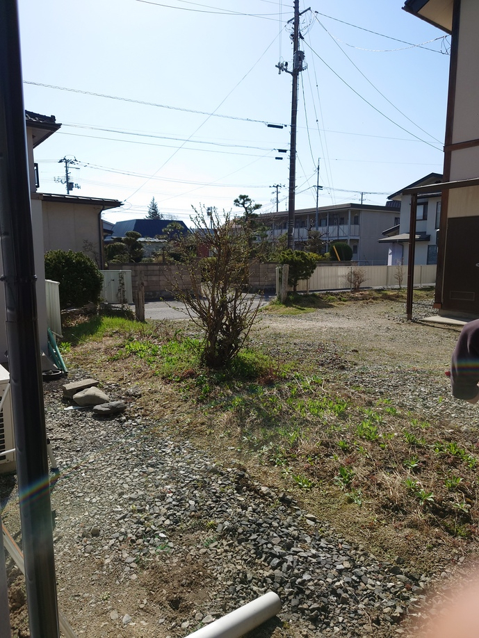 北豊トーヨー住器のイナバ物置設置工事の施工前の写真1