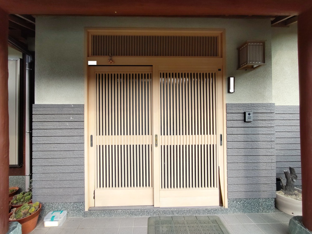 末次トーヨー住器の玄関引戸のリフォームの施工事例詳細写真1
