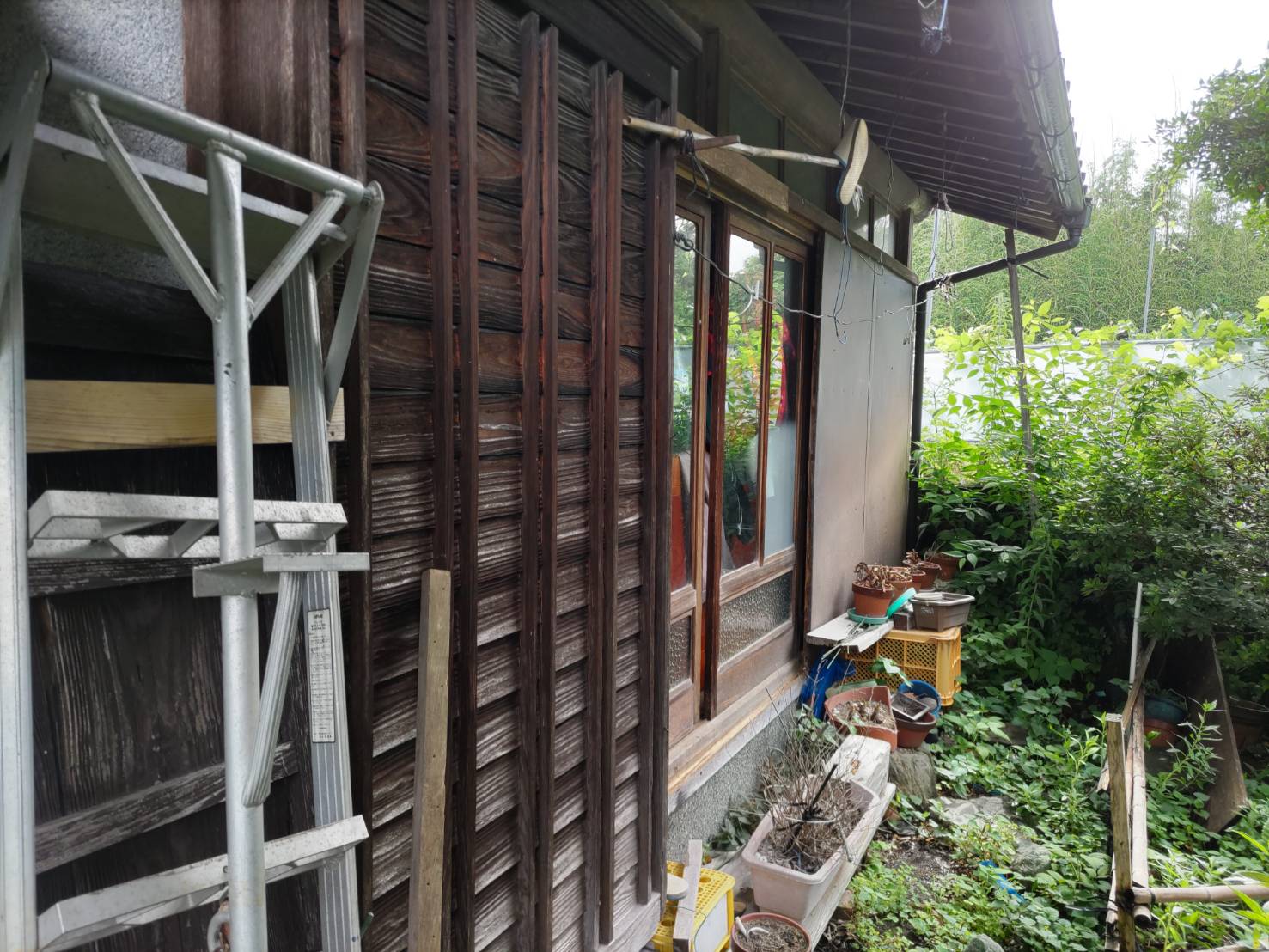末次トーヨー住器の雨の日も風の日も雨戸の日もの施工事例詳細写真1