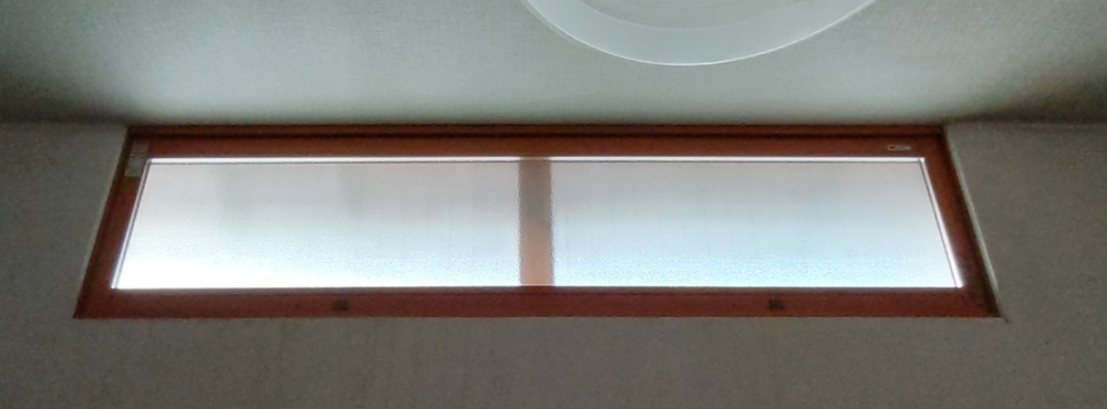 末次トーヨー住器の高窓の施工事例詳細写真3