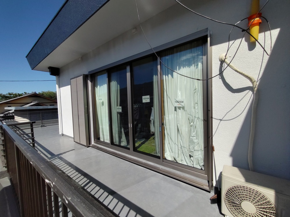 末次トーヨー住器の大きくなった？引違い窓の施工事例詳細写真2