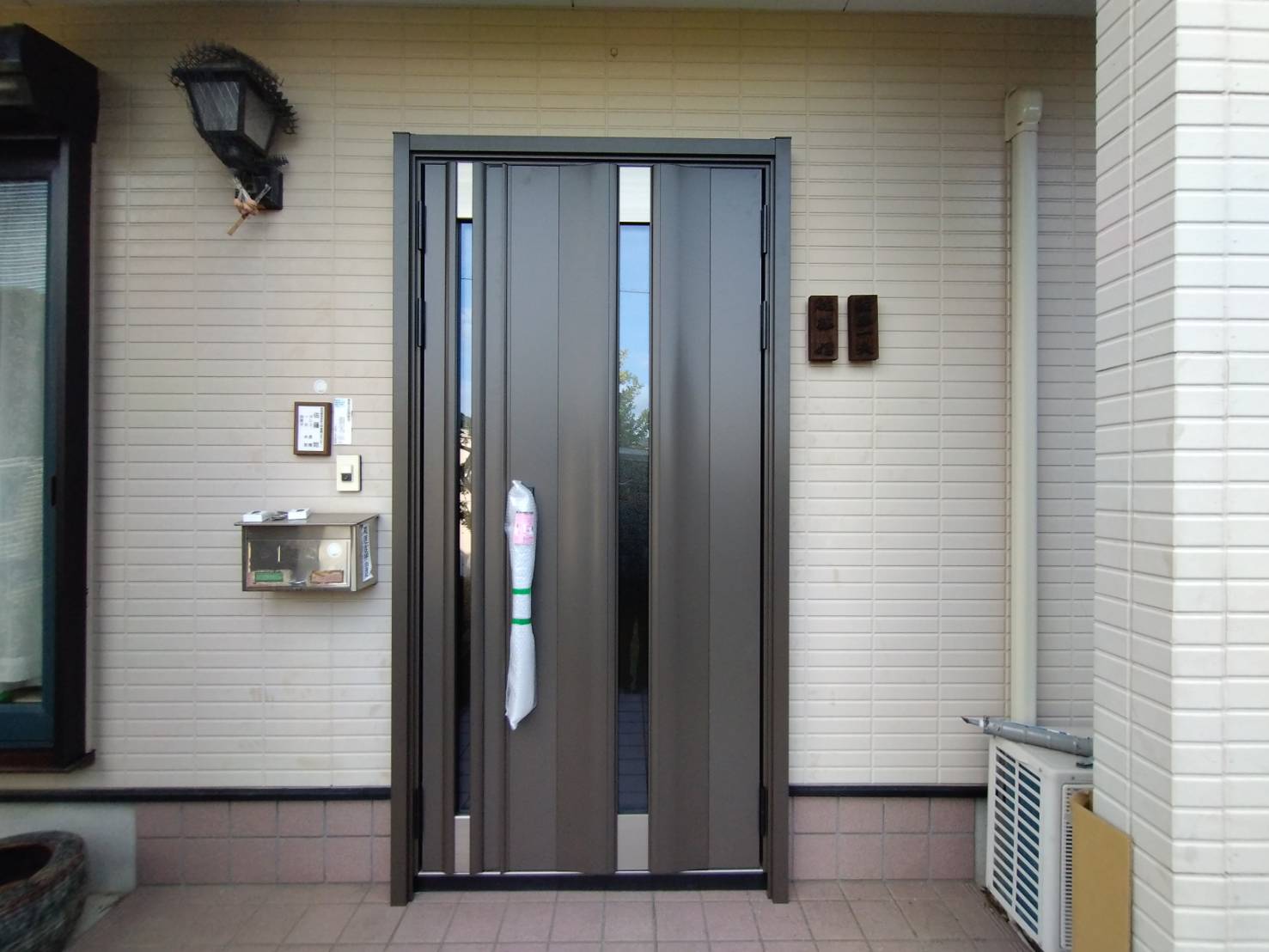 末次トーヨー住器の補助金活用 玄関リフォームの施工事例詳細写真2