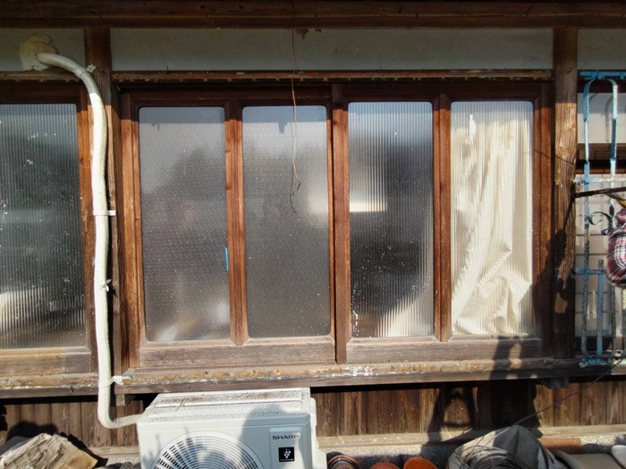 末次トーヨー住器の窓から始まる快適なくらしの施工前の写真1