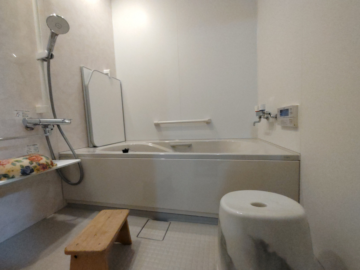 末次トーヨー住器のシステムバスルームの施工後の写真1